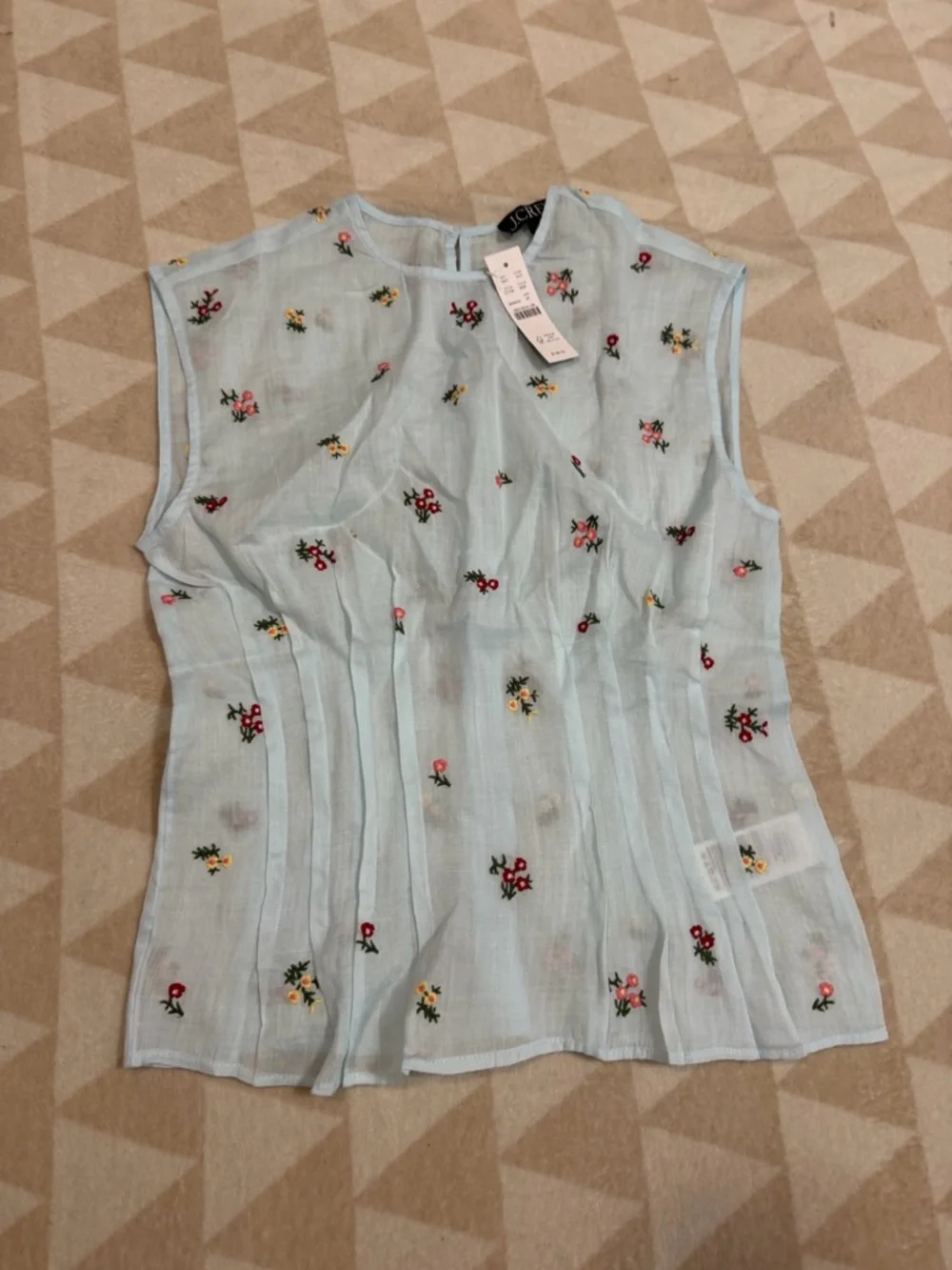 J crew Pintuck shell top in ramie with embroidered florals